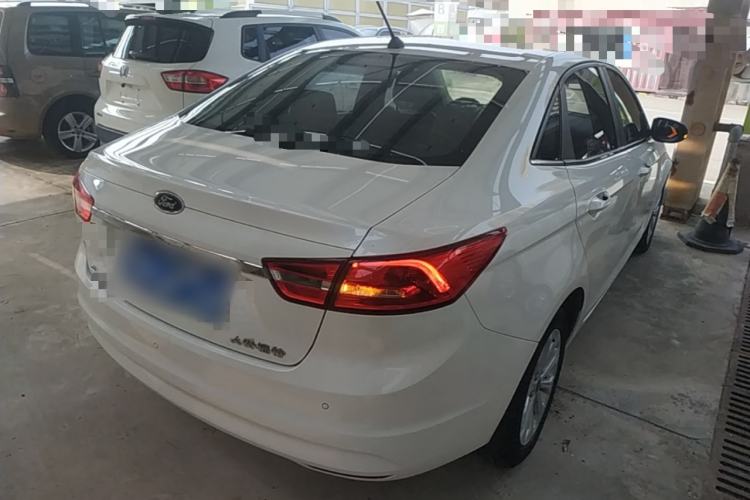 Used Ford Escort 2017 Happiness Edition 1.5L Automatic Fashion Version