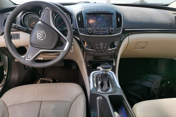 Used Buick Regal 2015 2.0L Leading Fashion Edition
