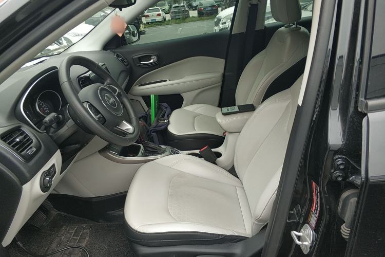 Used Jeep Compass 2017 200T Automatic Comfort Edition