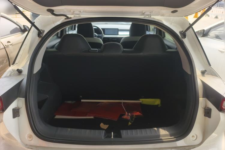 Used Geometry E Firefly 2023 320KM Cute & Handsome Tiger 5 Seats Trunk