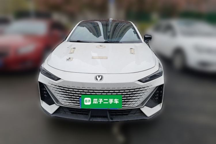 Used CHANGAN UNI-V 2023 1.5T Prestige Model
