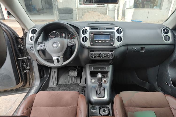 Used Volkswagen Tiguan 2015 2.0 TSI Automatic All-Wheel Drive Flagship Edition