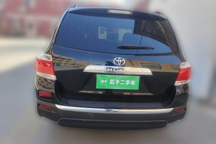 Used Toyota Highlander 2012 2.7L Two-Wheel Drive 7-Seater Luxury Edition Rear