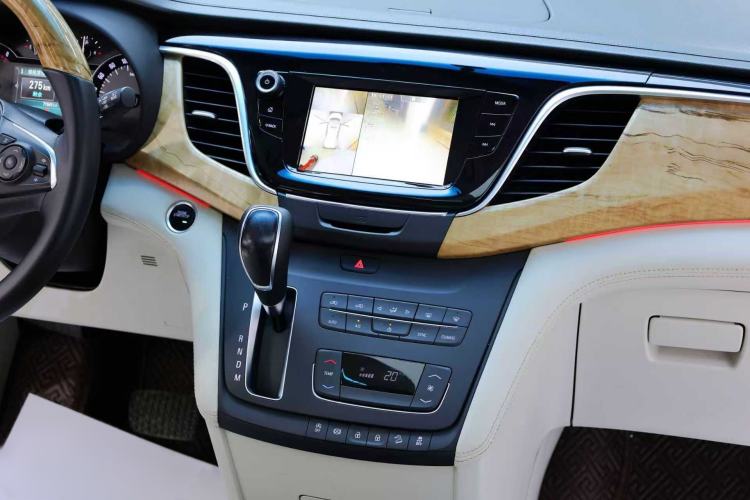 Used Buick GL8 2018 ES 28T Comfort Model China VI Standard
