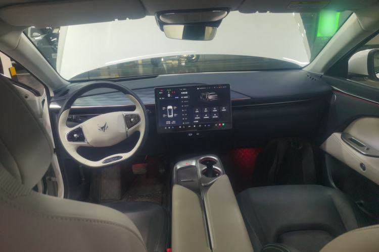 Used ARCFOX Alpha T5 2025 520 MAX
