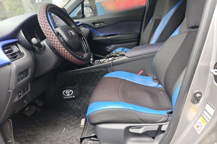 Used Toyota IZOA 2018 2.0L Yichi Version China VI Standard