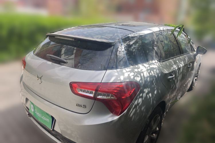 Used DS 5 2013 1.6T Luxury Edition THP160