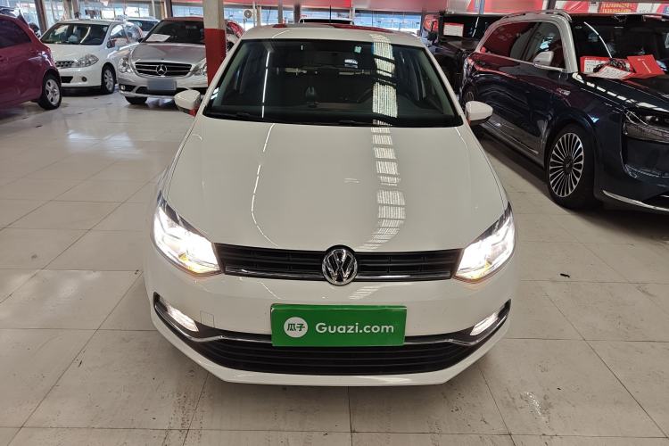 Used Volkswagen Polo 2016 1.6L Automatic Comfort Model
