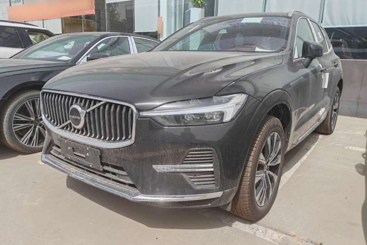 Used Volvo XC60 2025 B5 Four-Wheel Drive Smart & Advanced Luxury Edition