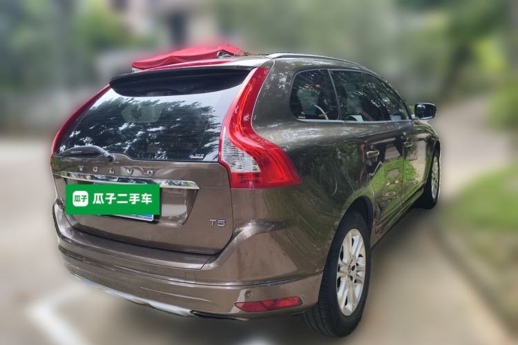 Used Volvo XC60 2015 T5 Smart Upgrade Model
