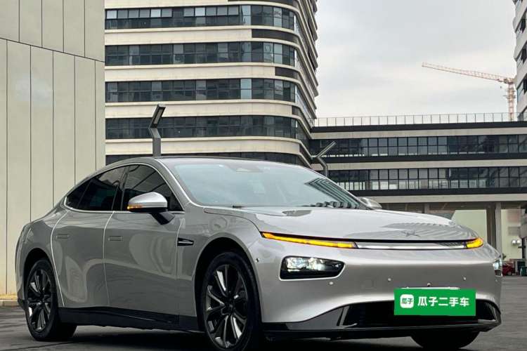 Used XPeng P7 2021 480G Front Right 45 Deg