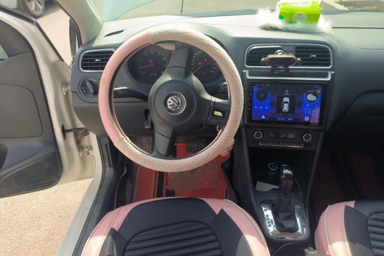 Used Volkswagen Polo 2013 1.4L Automatic Comfort Edition