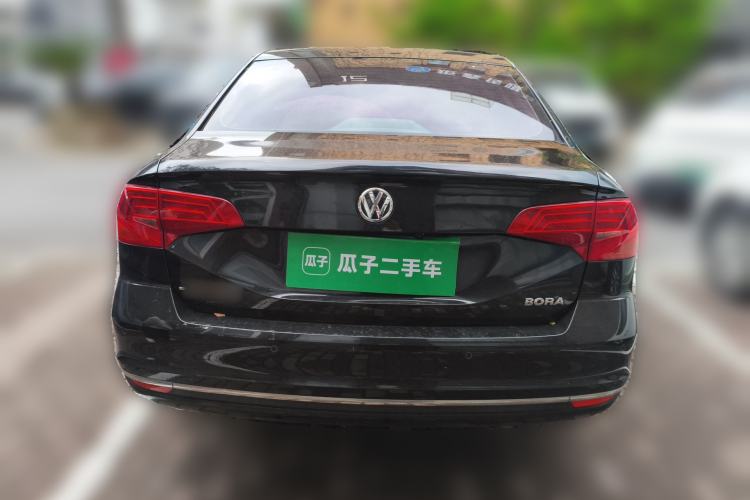 Used Volkswagen Bora 2017 1.6L Automatic Comfort Model
