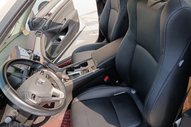 Used Honda Accord 2018 260TURBO Elite Edition China VI Left Front Seat