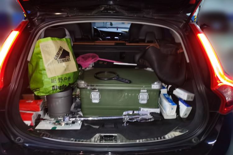 Used Volvo V60 2014 Restyled T5 Zhiya Edition
