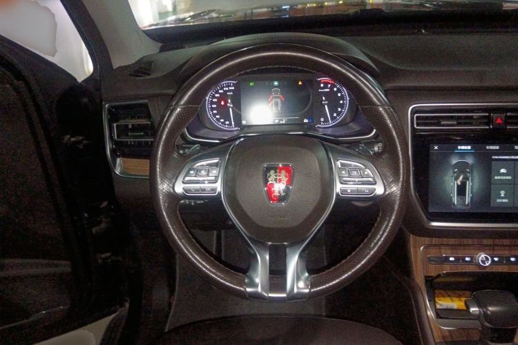 Used Roewe RX8 2018 30T Smart Connectivity All-Wheel Drive Supreme Edition
