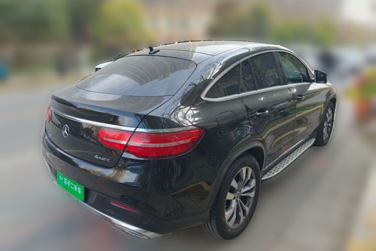 Used Mercedes-Benz GLE Coupe 2017 GLE 400 4MATIC Coupe SUV Rear Right 45 Deg