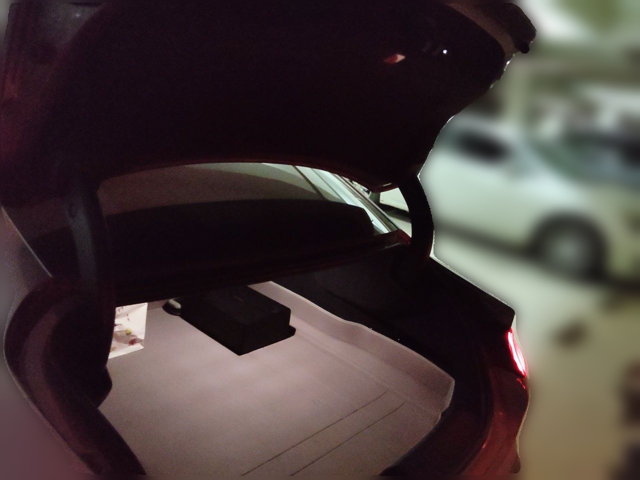 Xiaomi Auto SU7 2024 Rear-Drive Long-Range Intelligent Driving Version — снимка 19