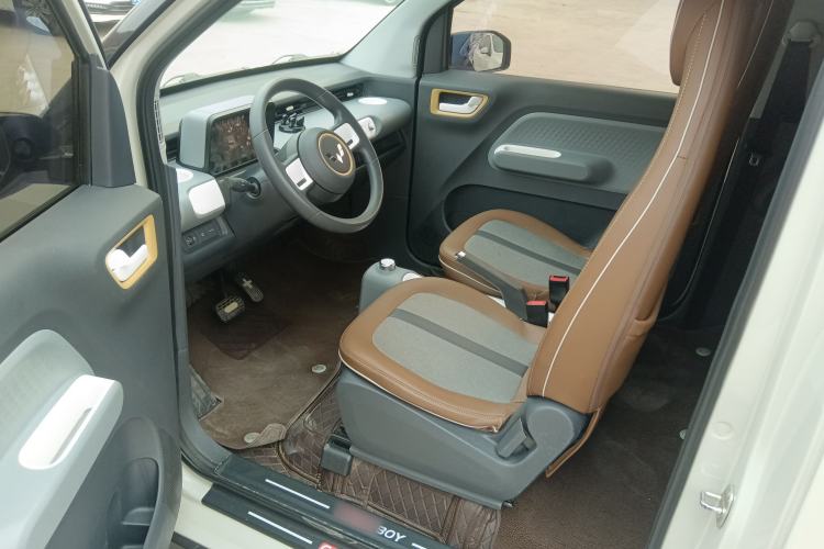 Used Wuling Hongguang MINIEV 2022 GAMEBOY 200km Gaming Edition with Lithium Iron Phosphate Driver Seat