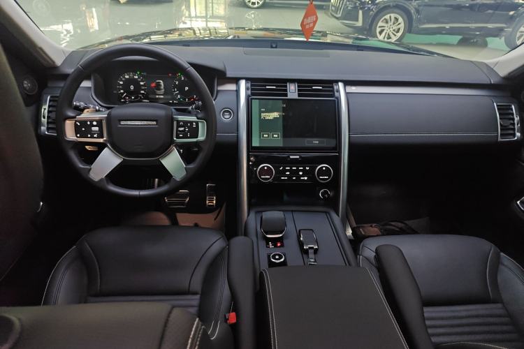 Used Land Rover Discovery 2024 360 PS Dynamic SE