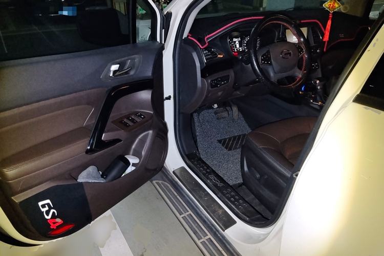 Used GAC Trumpchi GS4 2016 235T G-DCT Luxury Edition Driver Seat