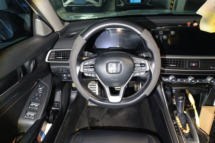 Used Honda Accord 2022 260TURBO Phantom Night · Prestige Edition Steering Wheel