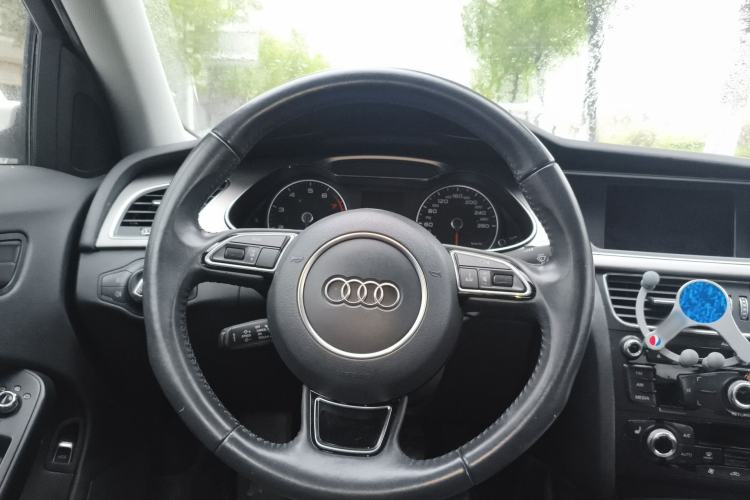 Used Audi A4L 2015 35 TFSI Automatic Comfort Model