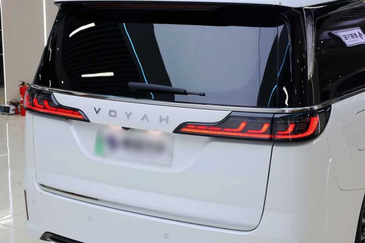 Used VOYAH Dream 2024 PHEV Ultra-Long Range Flagship Edition