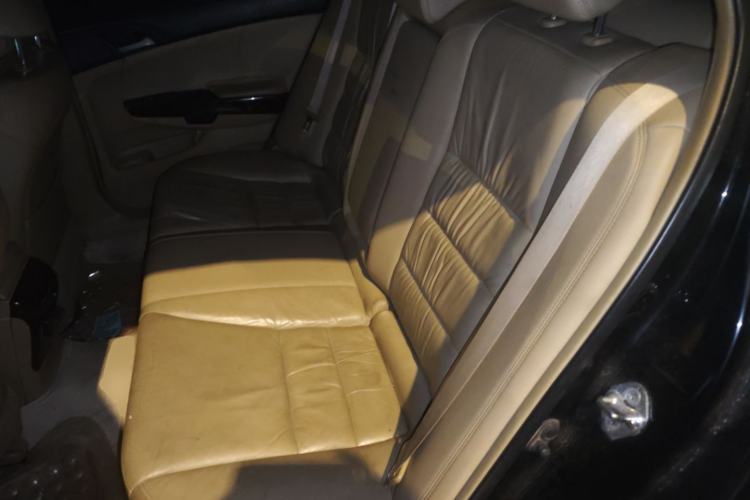 Used Honda Accord 2010 2.0L EX
