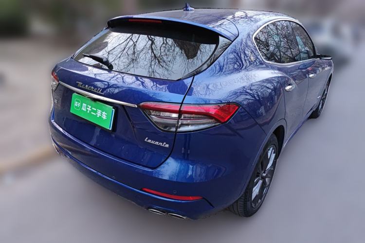 Used Maserati Levante 2021 3.0T Luxury Edition Rear Right 45 Deg
