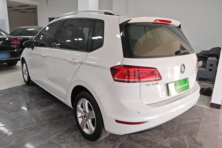 Used Volkswagen Golf Sportsvan 2016 1.6L Automatic Comfort Model Rear Left 45 Deg