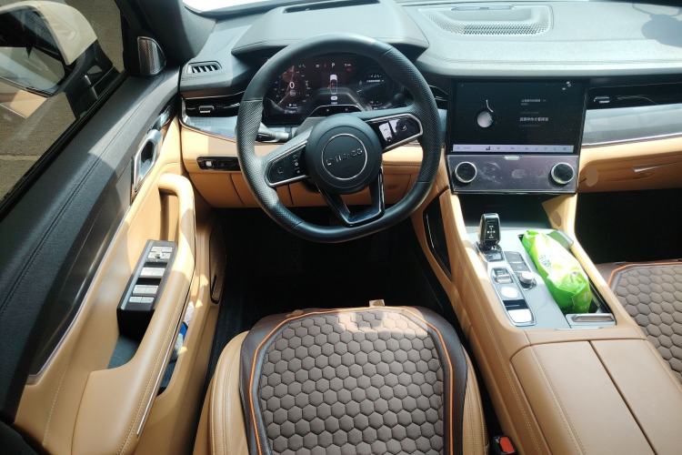 Used Lynk & Co 09 EM-P 2023 2.0TD EM-P Four-Wheel Drive Asian Games Executive Edition Five Seats
