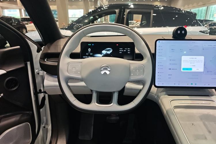 Used Nio ES6 2025 75 kWh Steering Wheel
