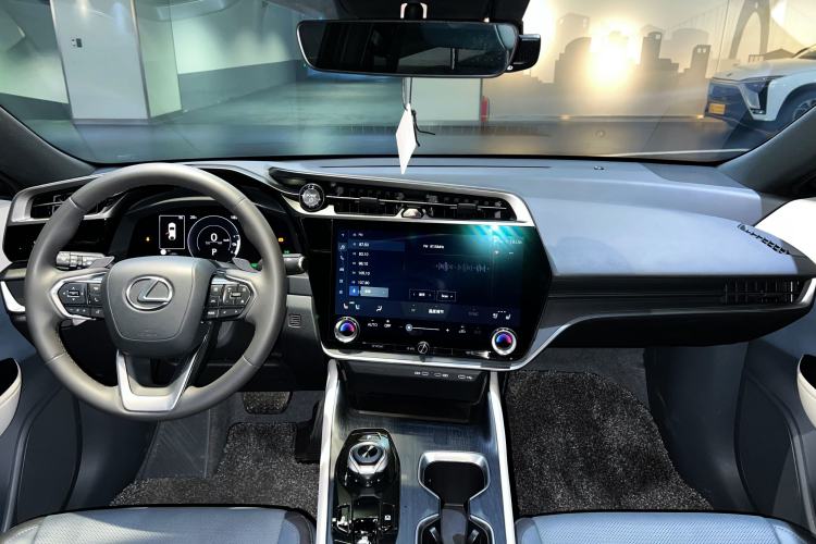 Used Lexus RZ 2023 450e All-Wheel Drive Luxury Edition