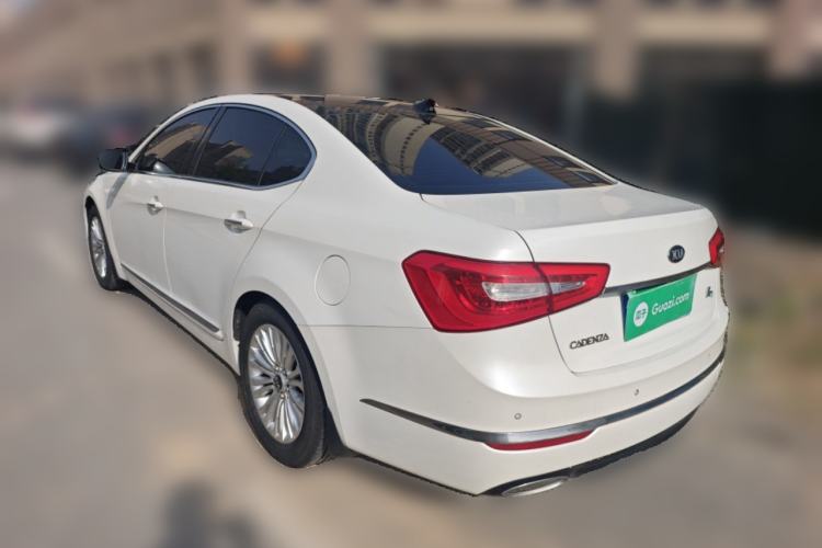 Used Kia Cadenza 2013 2.4L Elite Model China IV Standard

