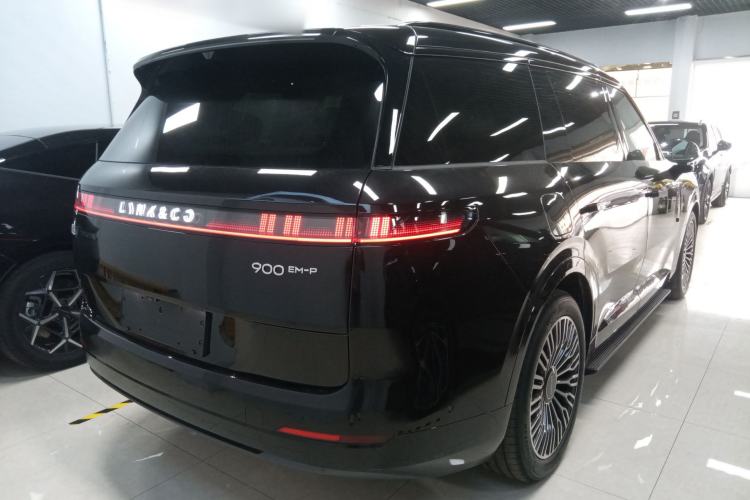 Used Lynk & Co 900 2025 2.0T Exploration Edition
