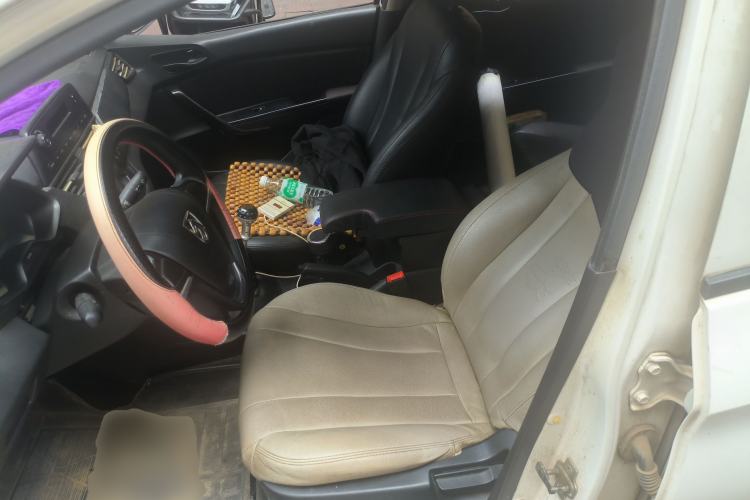 Used Baojun 310 2016 1.2L manual Comfort trim level