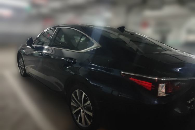 Used Lexus ES 2020 200 Excellence Edition
