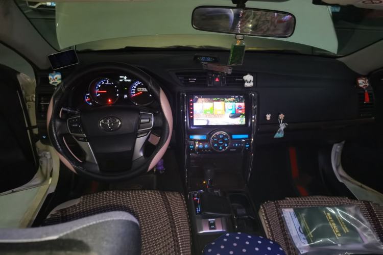 Used Toyota Reiz 2013 2.5S Elite Edition Center Console