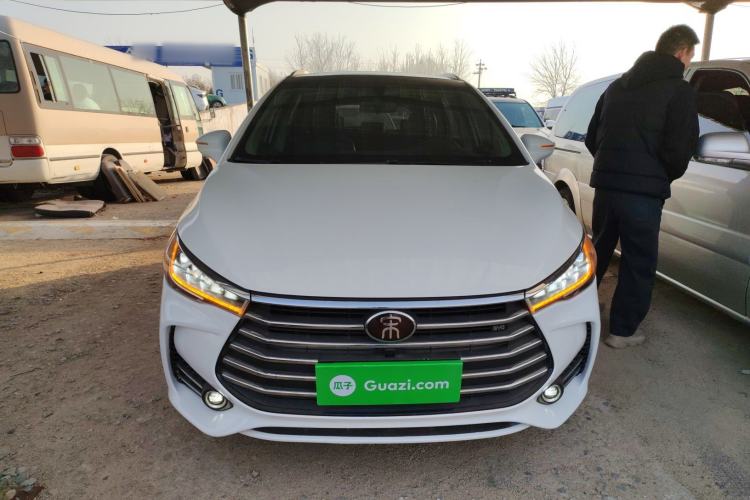 Used BYD Song MAX 2017 1.5T Automatic Smart Connect Elite 7-Seater