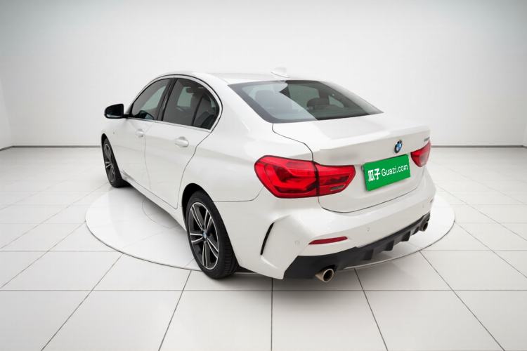 Used BMW 1 Series 2022 120i M Sport Edition Exterior 3