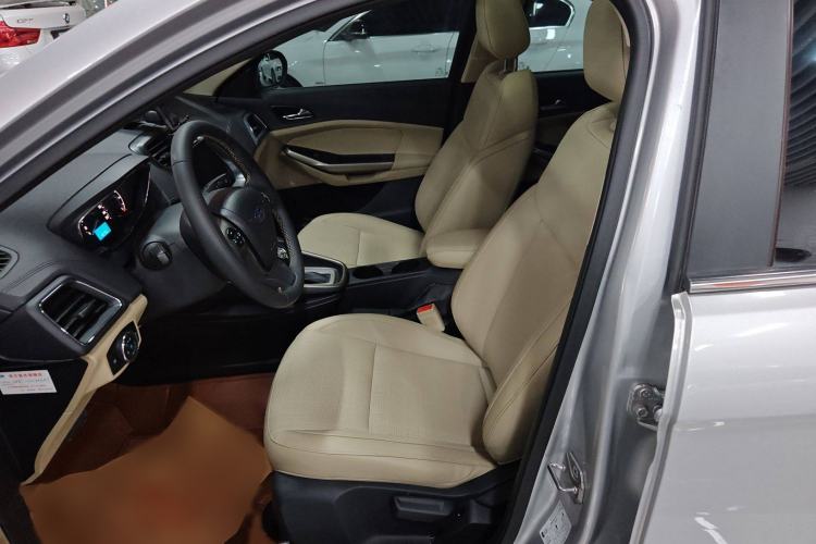 Used Ford Escort 2015 1.5L Automatic Fashion Model