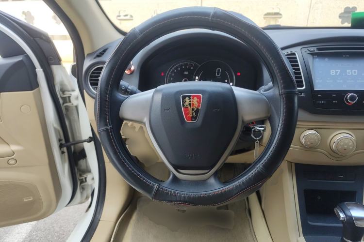 Used Roewe 350 2015 1.5L Automatic Luxury Sunroof Edition
