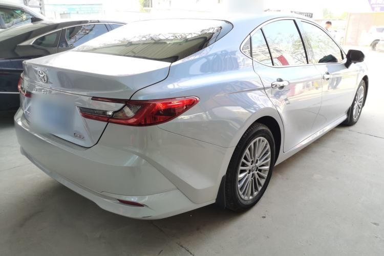 Used Toyota Camry 2024 Dual-Motor 2.0 HGVP Luxury Edition