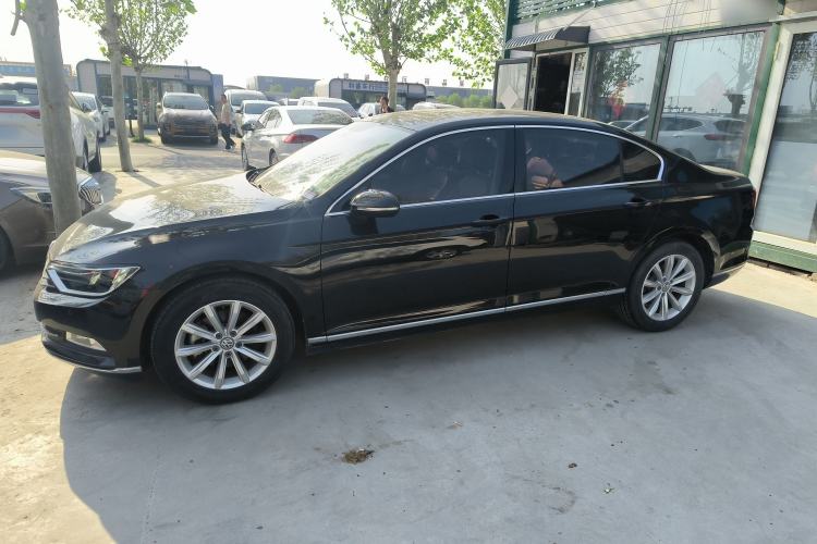 Used Volkswagen Magotan 2018 330TSI DSG Advanced Model Exterior 1