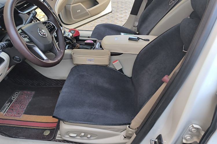 Used Cadillac XTS 2013 28T Comfort Model
