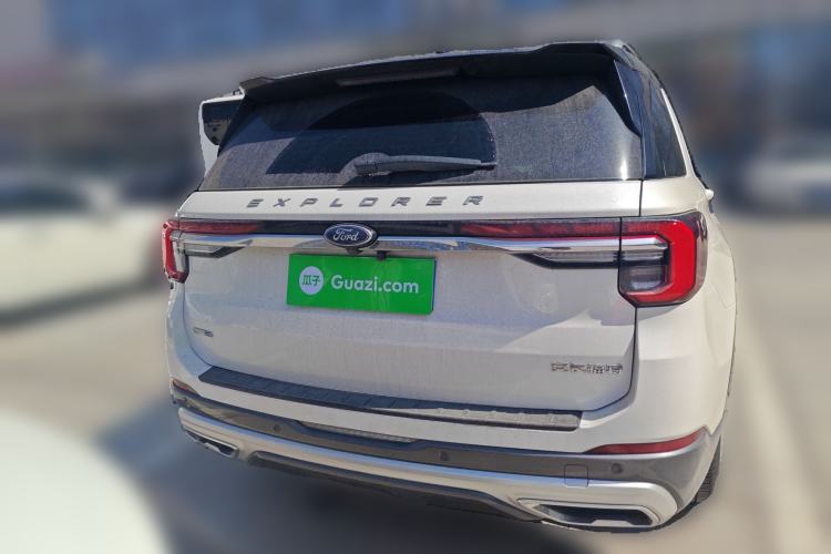 Used Ford Explorer 2023 EcoBoost 285 Four-Wheel Drive Stylish Plus Version 7 Seats
