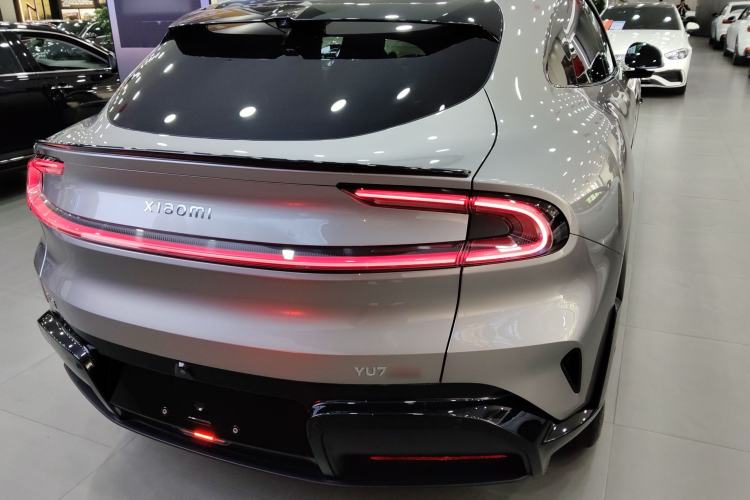 Used Xiaomi Auto YU7 2025 Ultra-Long Range High-Performance All-Wheel-Drive Max Edition
