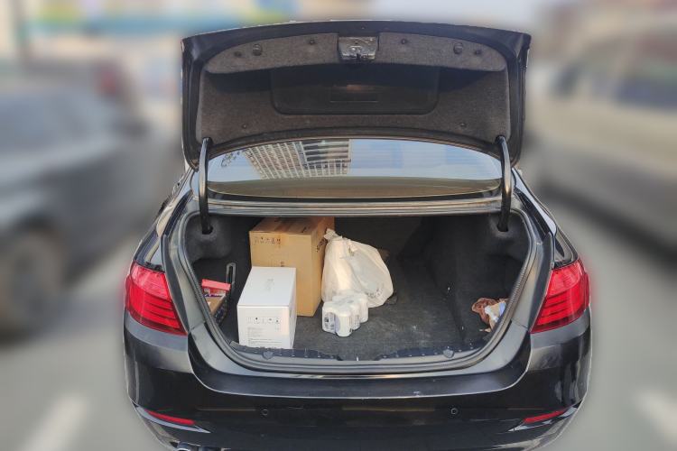 Used BMW 5 Series 2014 520Li Elegant Model