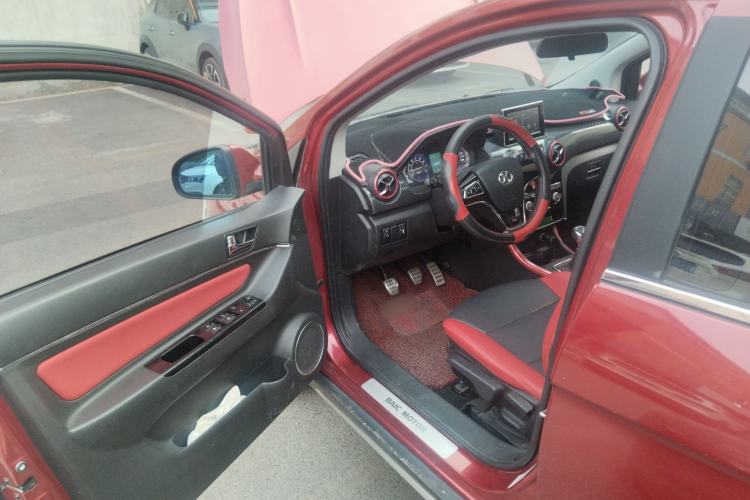 Used BAIC Senova X25 2015 1.5L Manual Elite Edition
